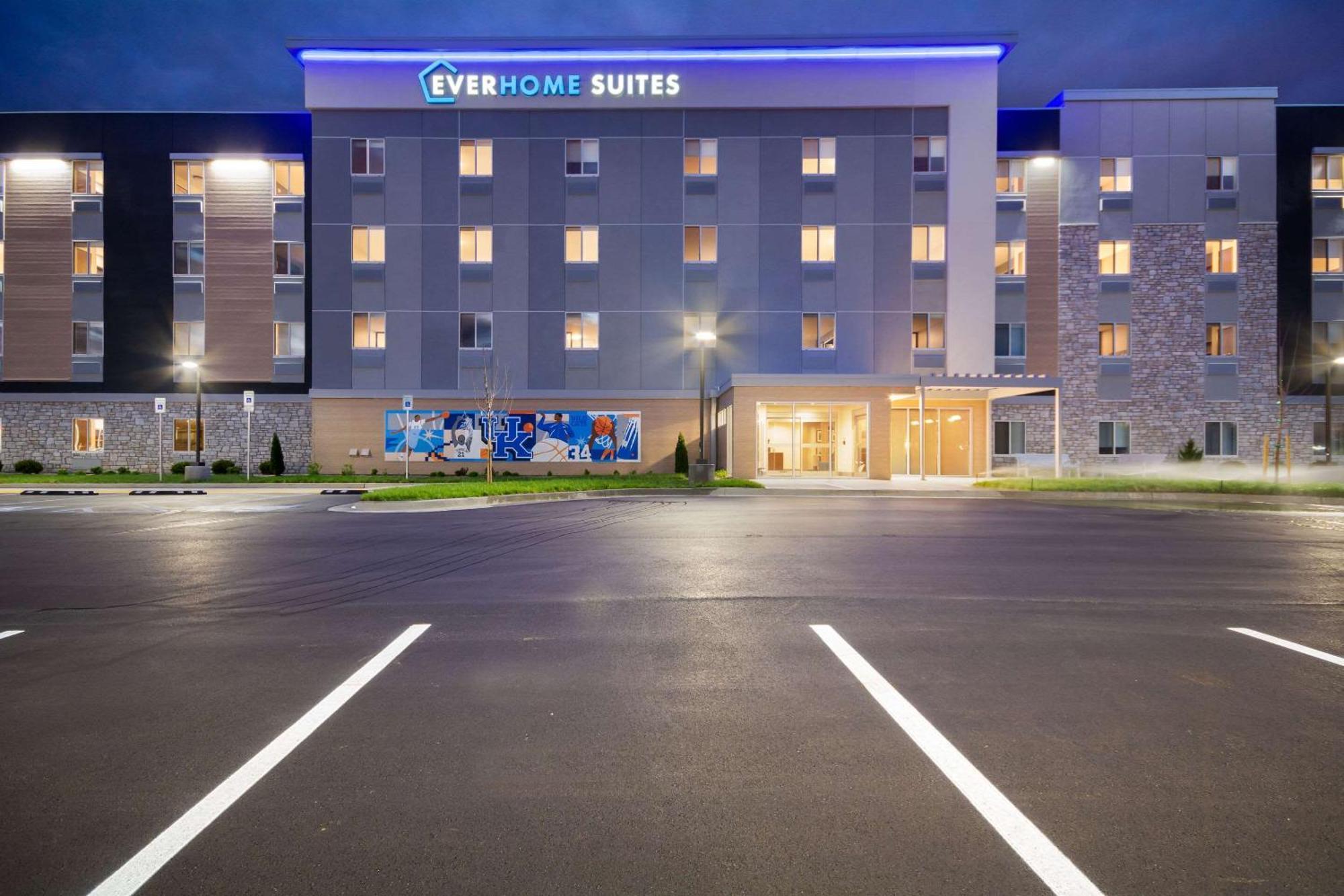 Everhome Suites Lexington - Horse Park Екстериор снимка