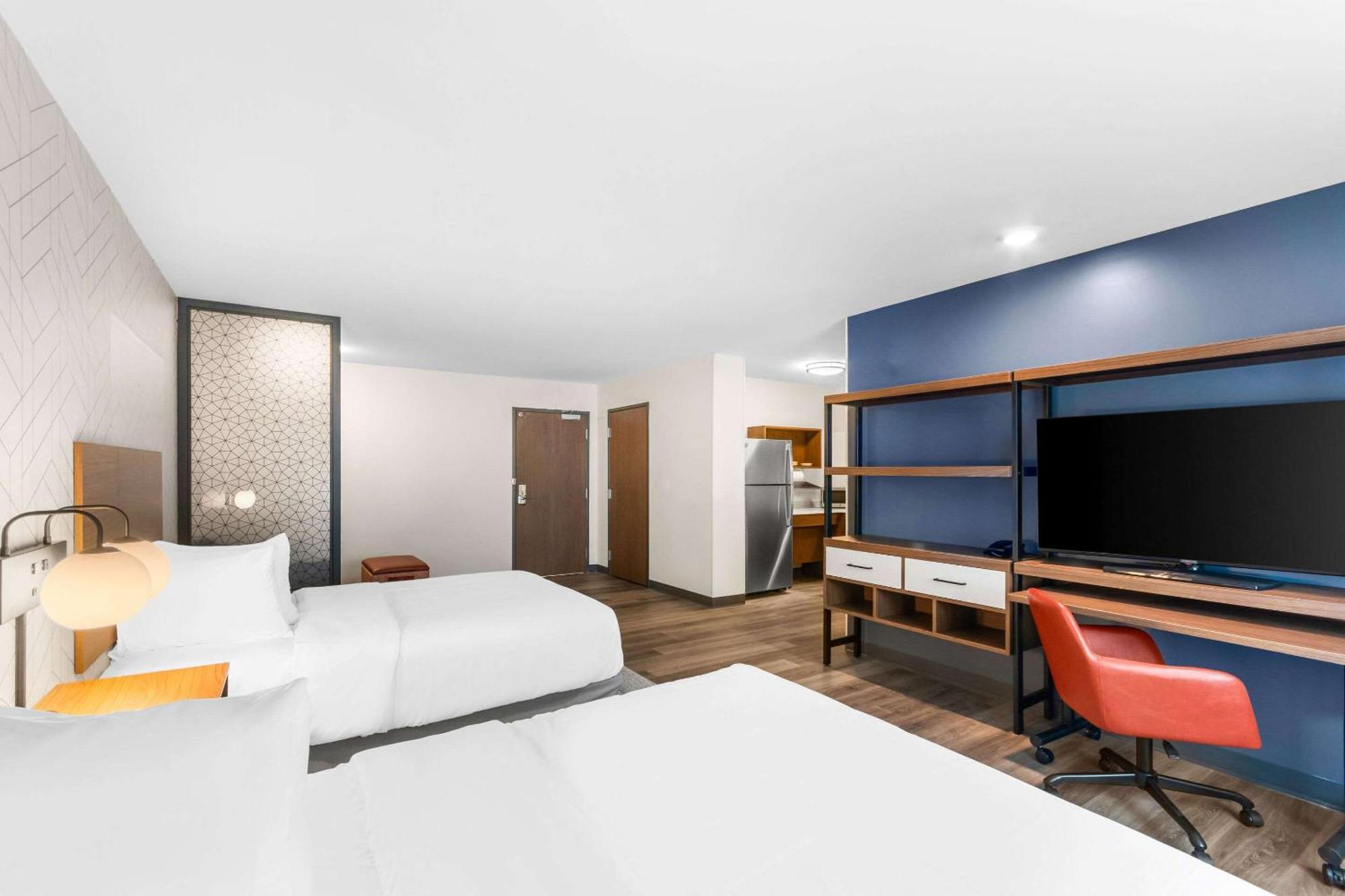 Everhome Suites Lexington - Horse Park Екстериор снимка