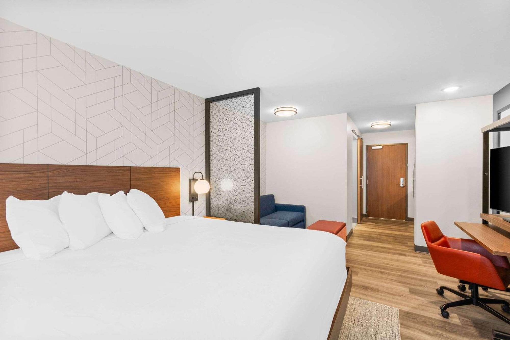Everhome Suites Lexington - Horse Park Екстериор снимка